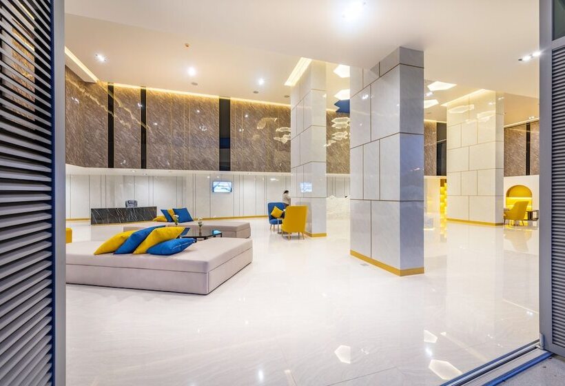 Beehive Boutique Hotel Phuket