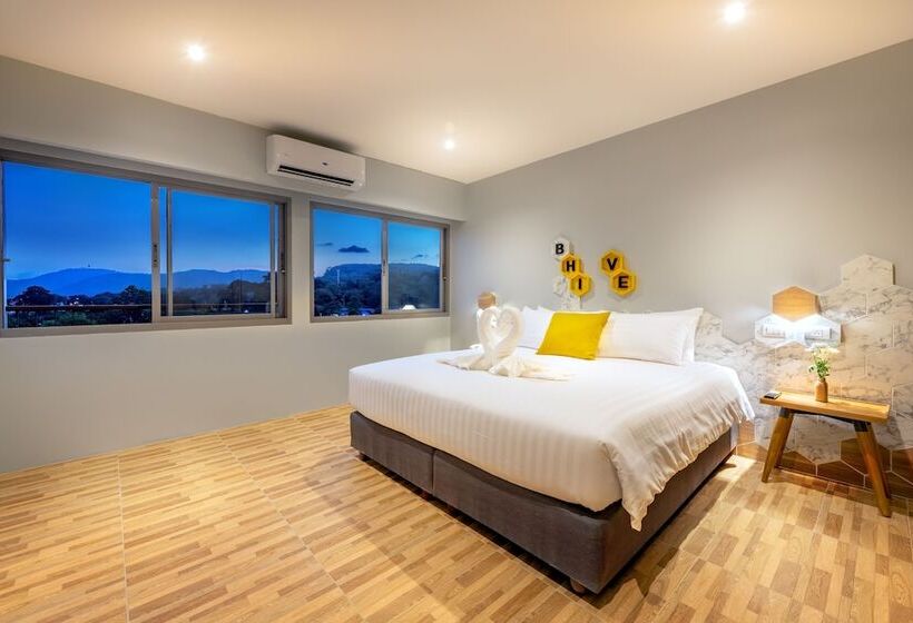 Beehive Boutique Hotel Phuket