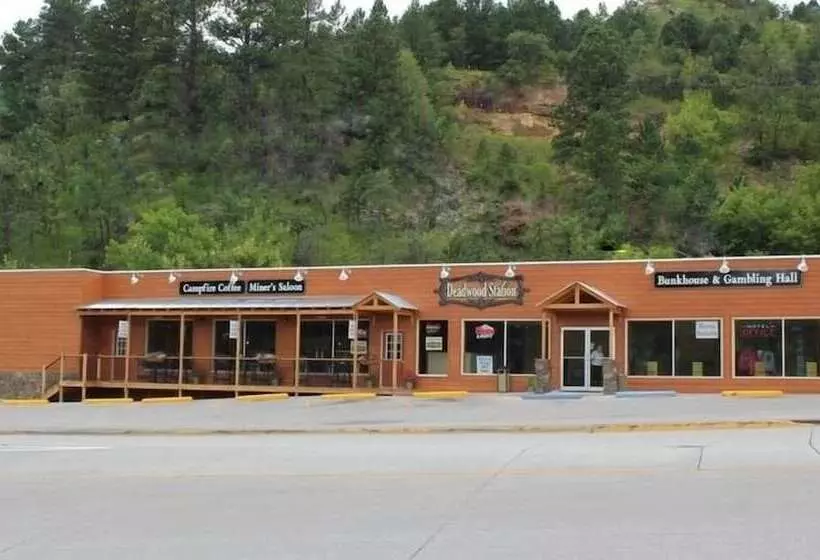 モーテル Deadwood Station Bunkhouse