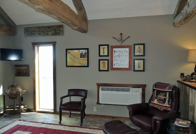 Pinckney Bend Bed & Breakfast