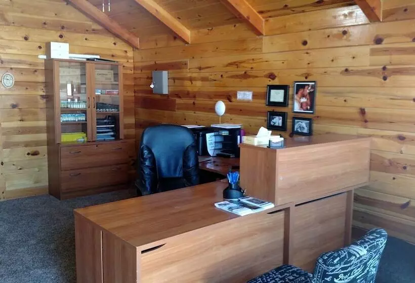 Bryce Valley Lodging