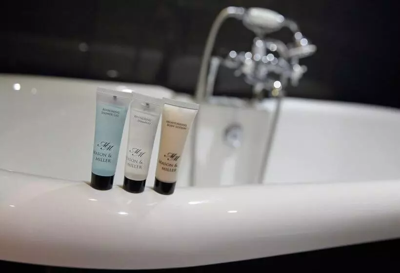 Hostal Recruiting Sergeant