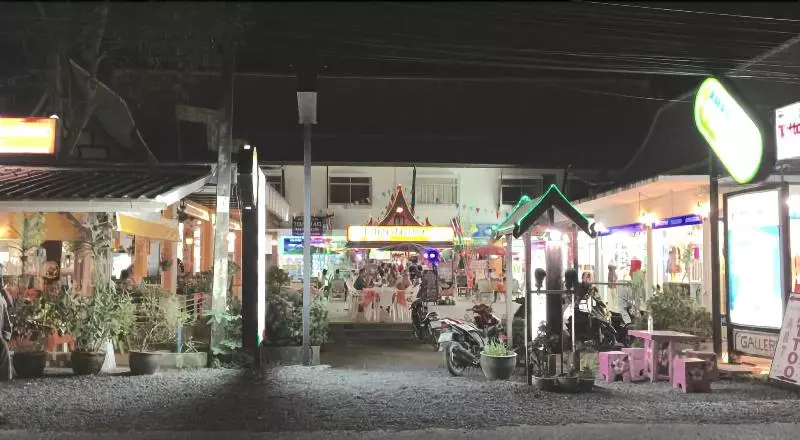 ホテル Merlin Plaza Apartments