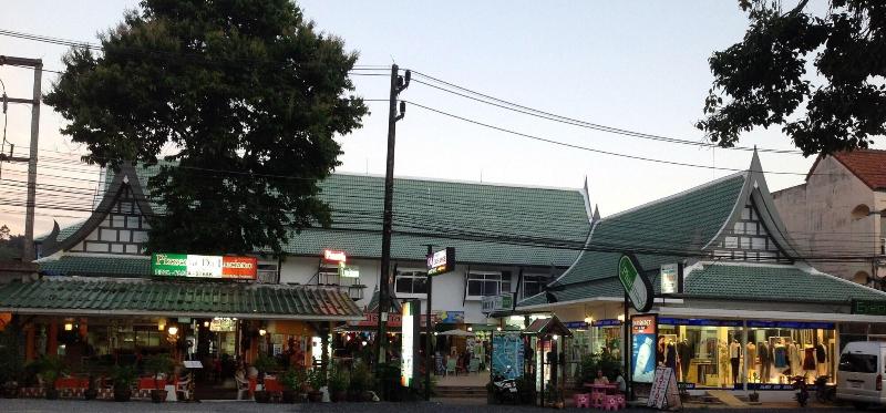 Hotel Merlin Plaza Apartments