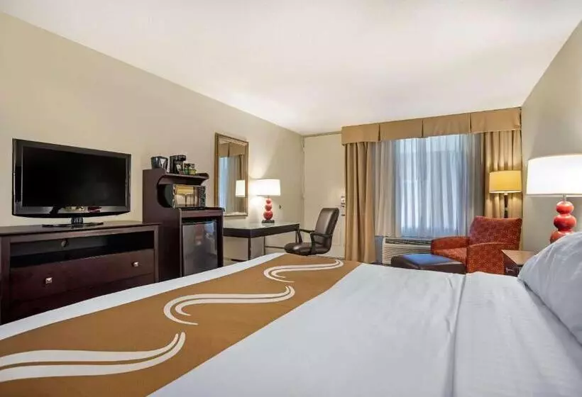 ホテル Quality Inn Baton Rouge East I12