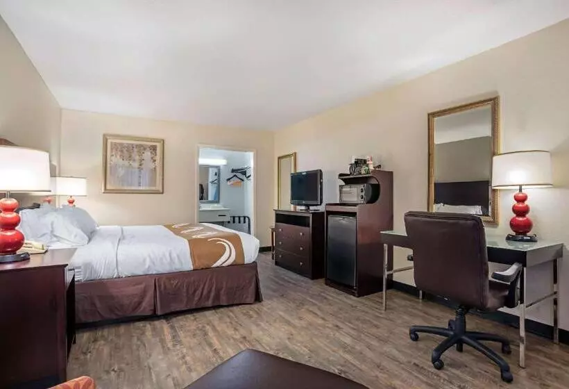 ホテル Quality Inn Baton Rouge East I12