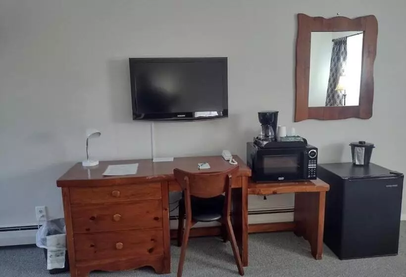 Hotelli The Lodge At West River