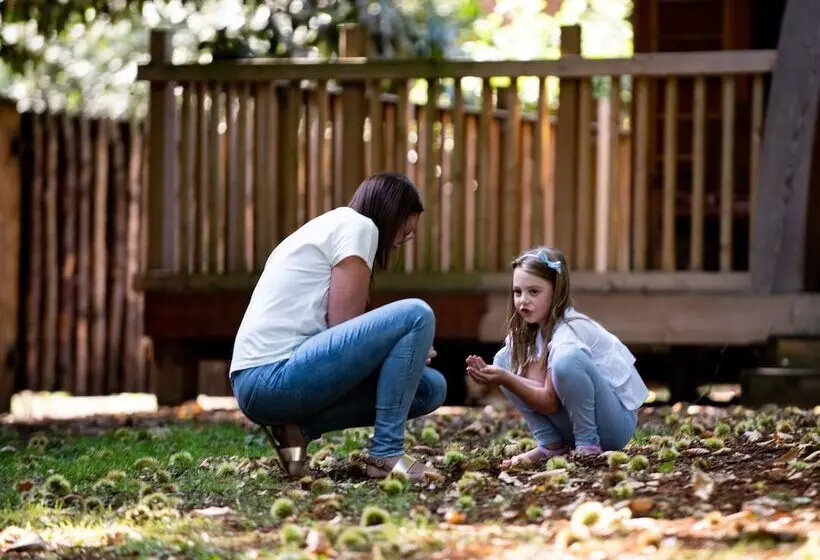 Warwick Castle Hotel And Knight S Village