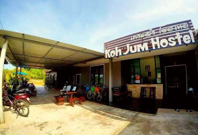 Koh Jum Hostel
