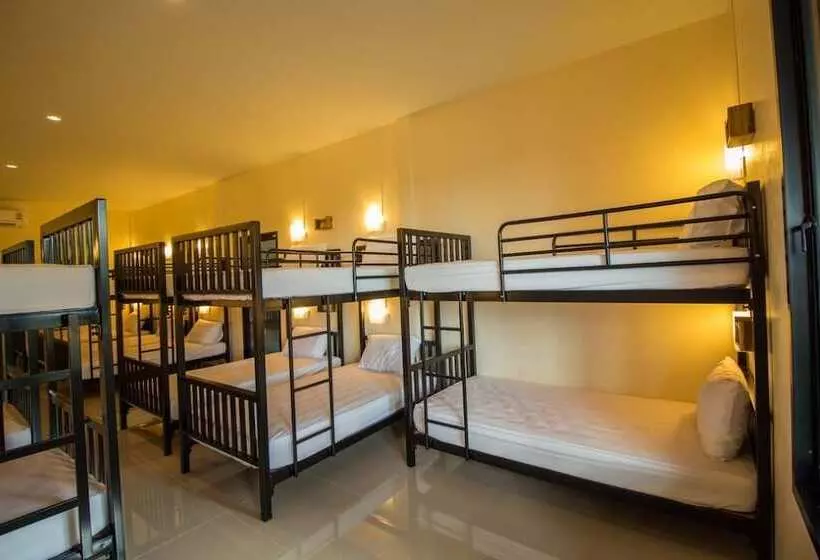 Koh Jum Hostel