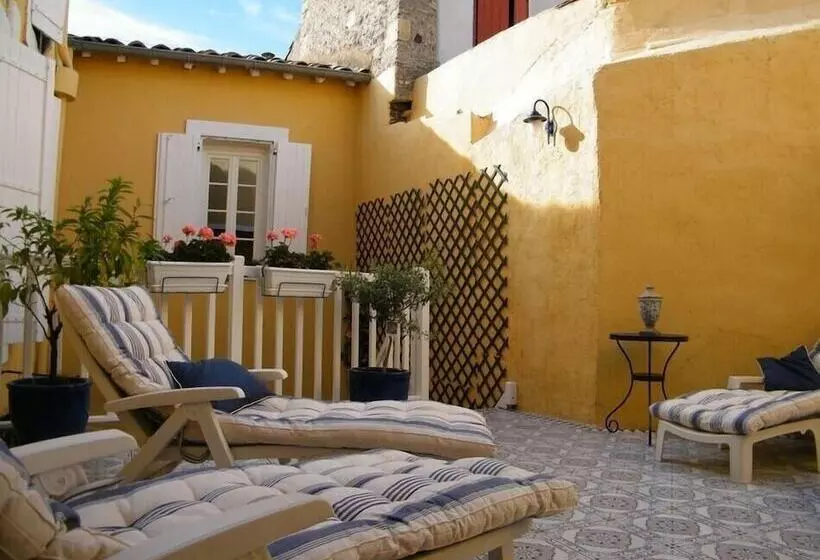 La Maison De Rose   B&b