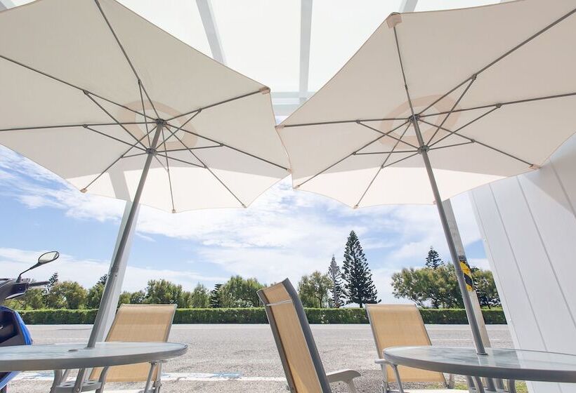 پانسیون Atami Penghuwan