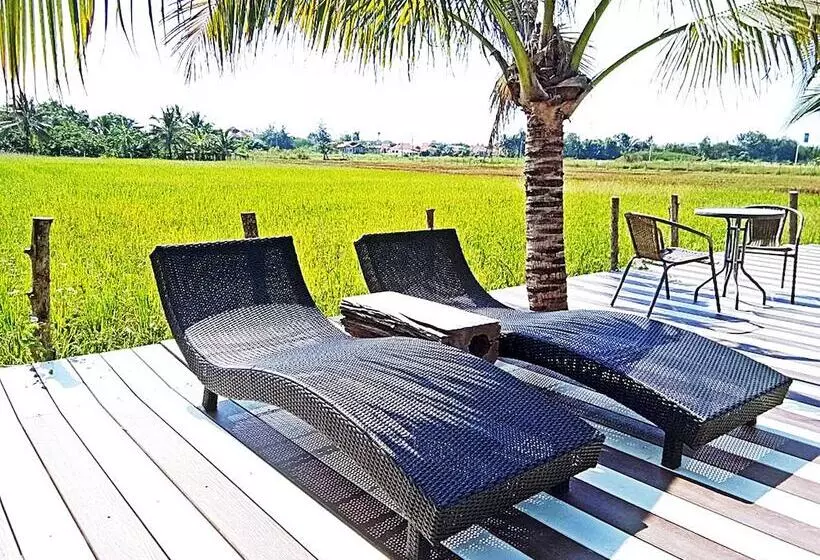 ユースホステル Naihuar Resort