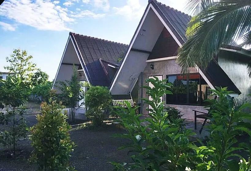 ユースホステル Naihuar Resort