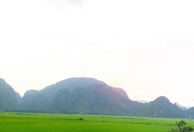 هاستل Tam Coc Charming Bungalow