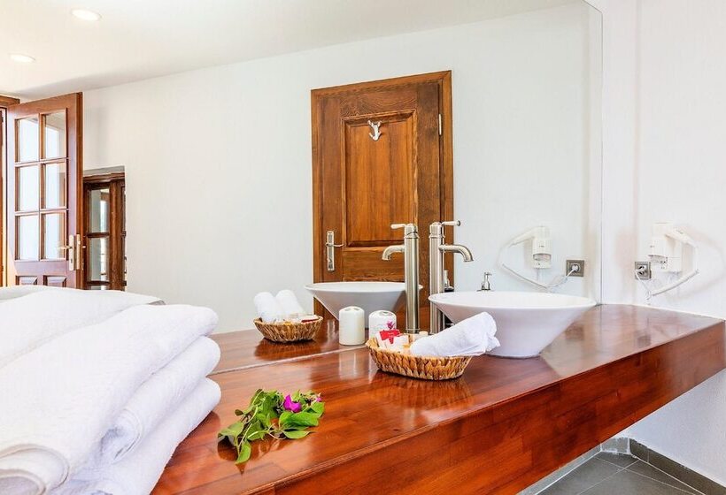 تختخواب و صبحانه Mets Boutique