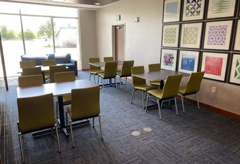 Hotelli Holiday Inn Express & Suites   Michigan City, An Ihg