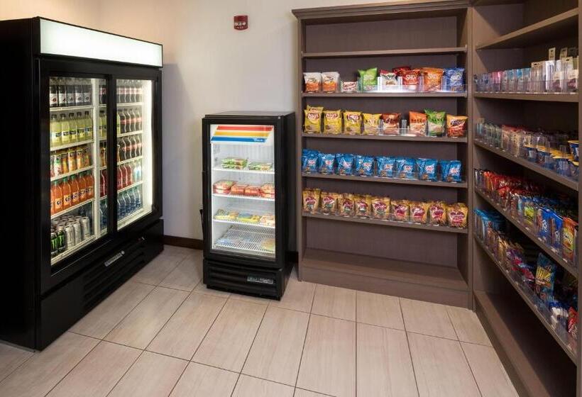 Отель Holiday Inn Express & Suites   Michigan City, An Ihg