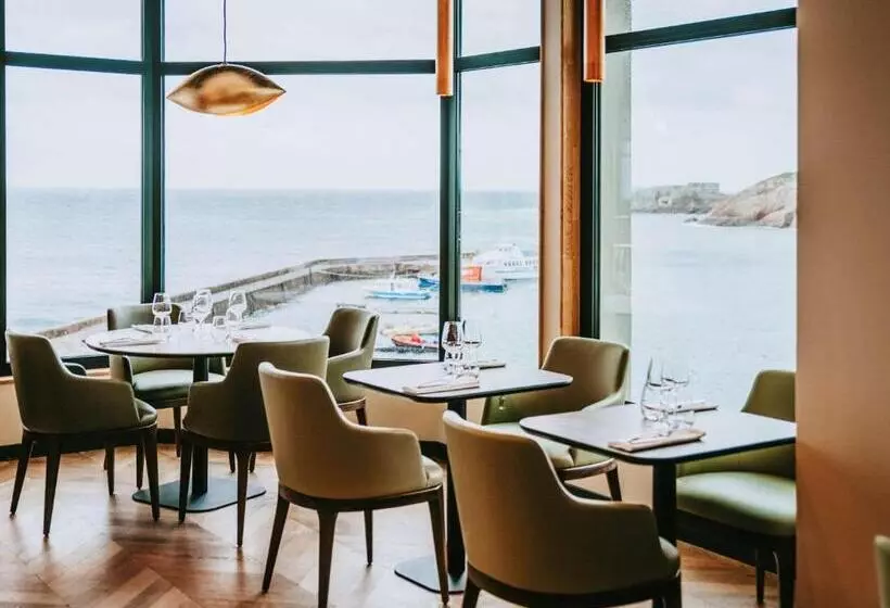 ホテル Sainte Barbe Hôtel & Spa Le Conquet   Mgallery