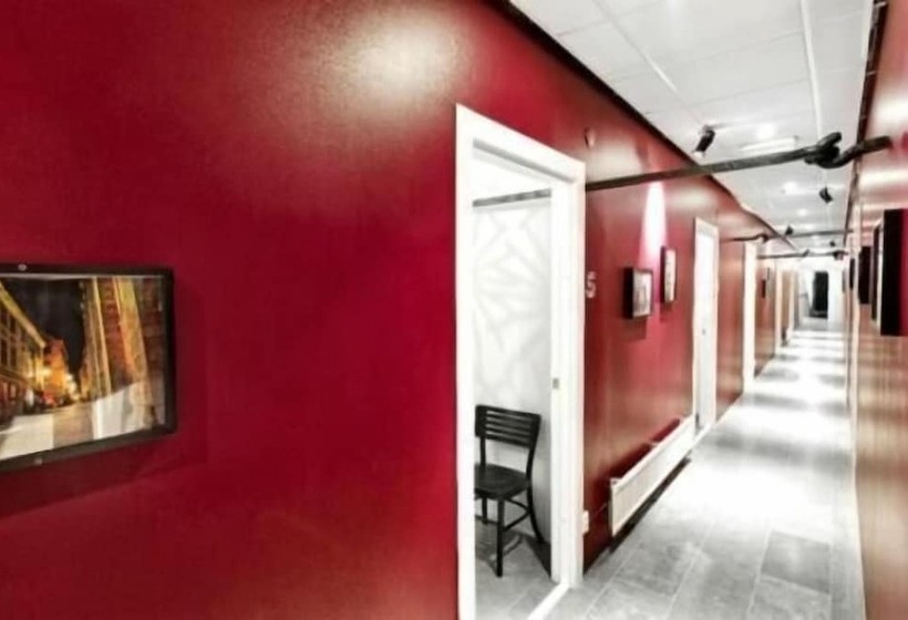 Ramilton Old Town Hostel