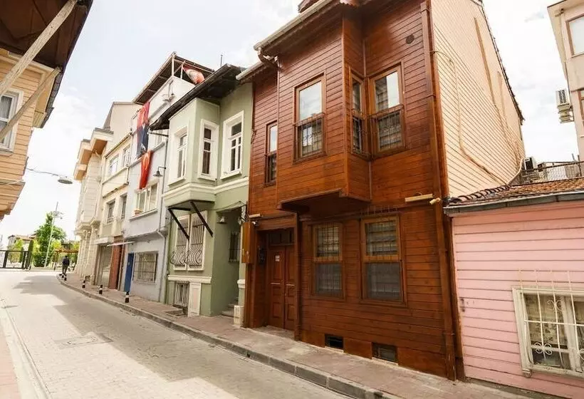 The First Ottoman Mansion