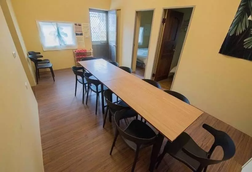 تختخواب و صبحانه 31 Homestay