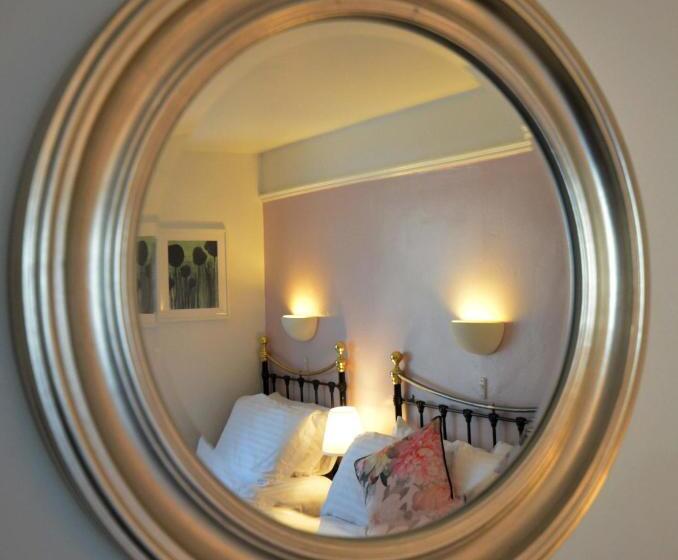 تختخواب و صبحانه Newton House Oxford