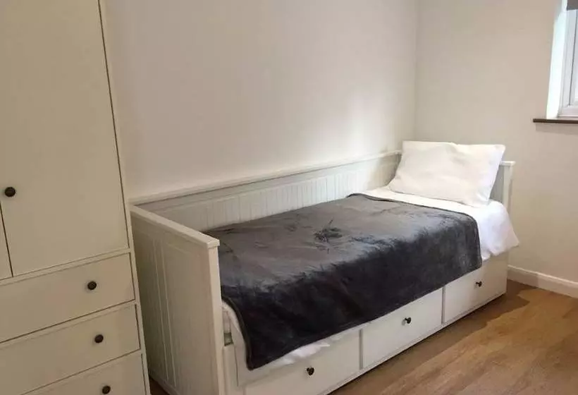 Blyth Lodge B&b