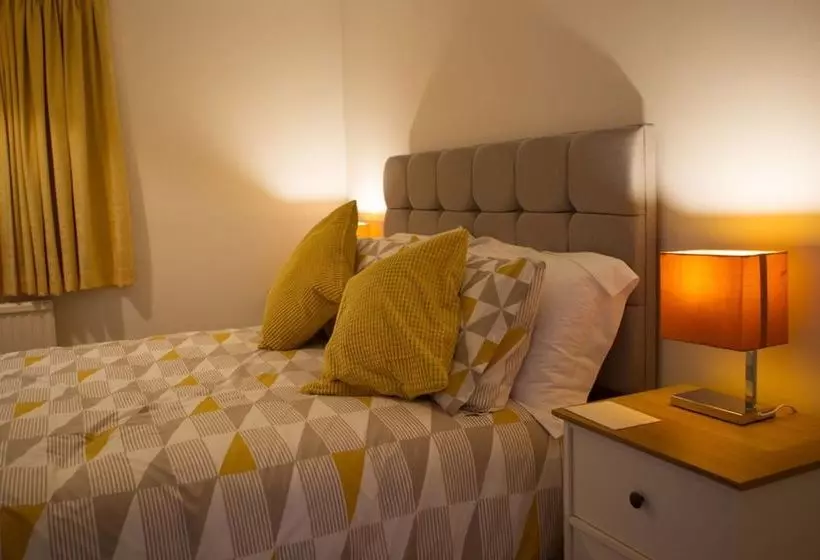 Blyth Lodge B&b