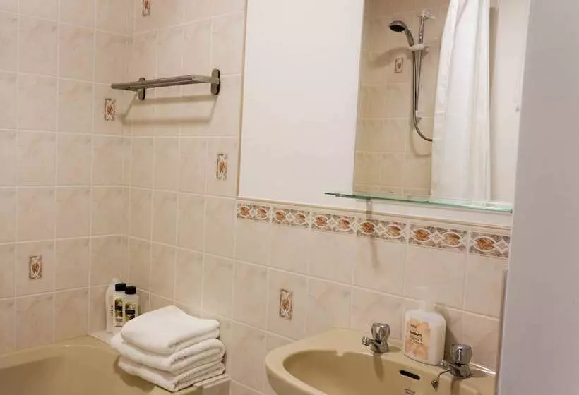 Blyth Lodge B&b