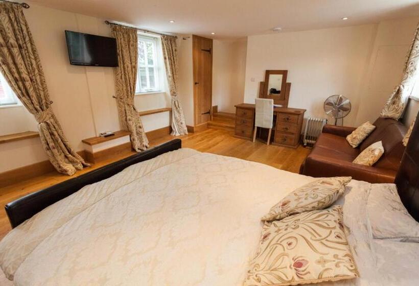 Hanger Down House Bed And Breakfast