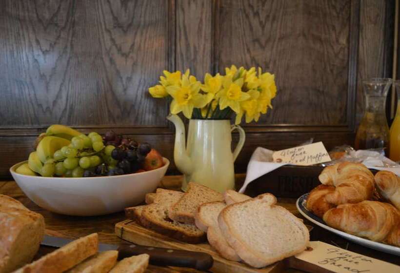 فندق فئة نجمة واحدة The Royal Oak