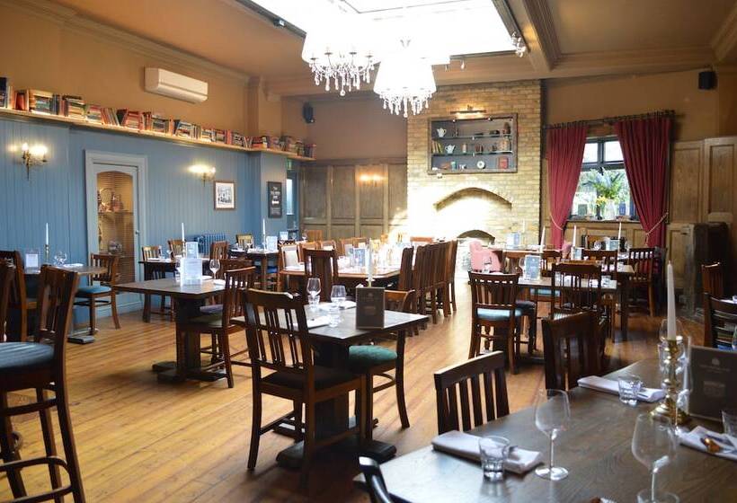 فندق فئة نجمة واحدة The Royal Oak