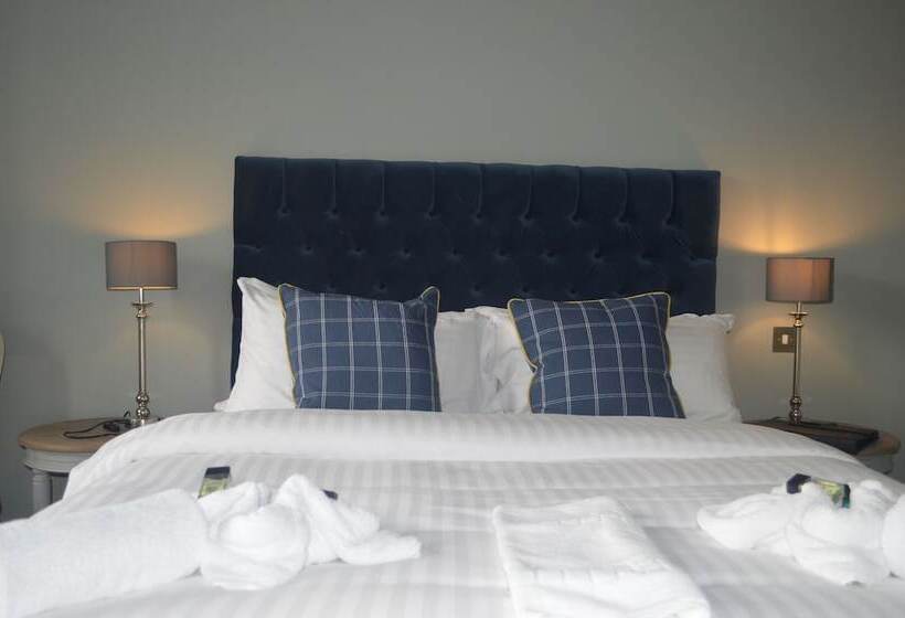 فندق فئة نجمة واحدة The Royal Oak