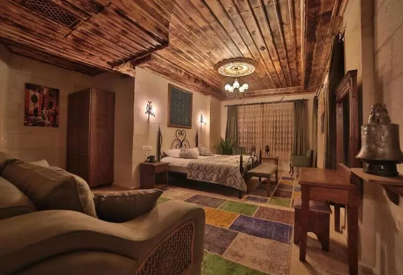 Hotelli Caravanserai Inn