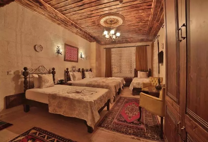 Hotelli Caravanserai Inn