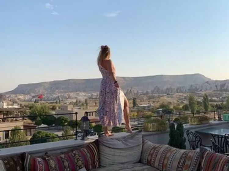 Hotelli Caravanserai Inn