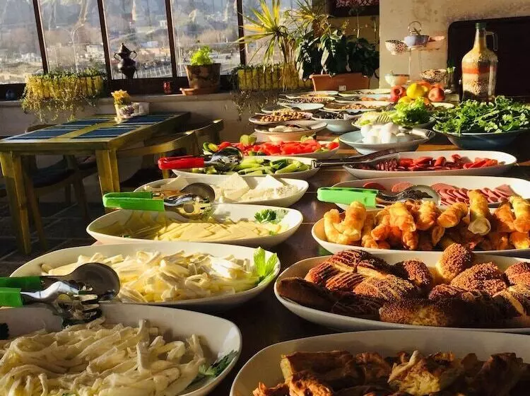 Hotelli Caravanserai Inn