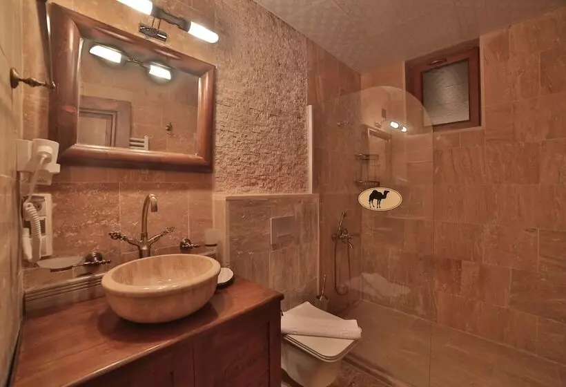 Hotelli Caravanserai Inn