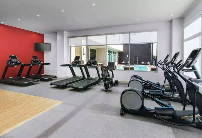 هتل Hilton Garden Inn Sunnyvale