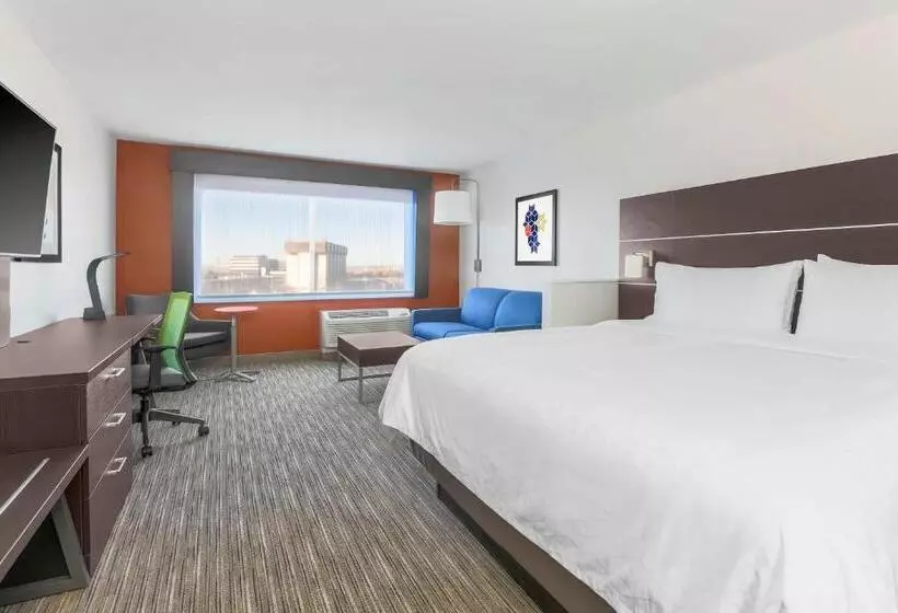 Hotelli Holiday Inn Express & Suites Chicago O Hare Airport, An Ihg