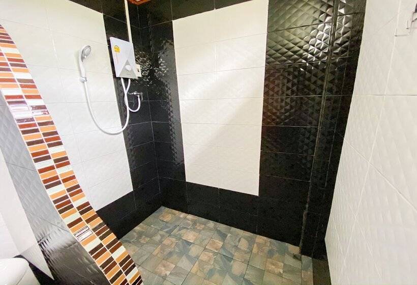 בית מלון כפרי Koh Kood Far East Resort