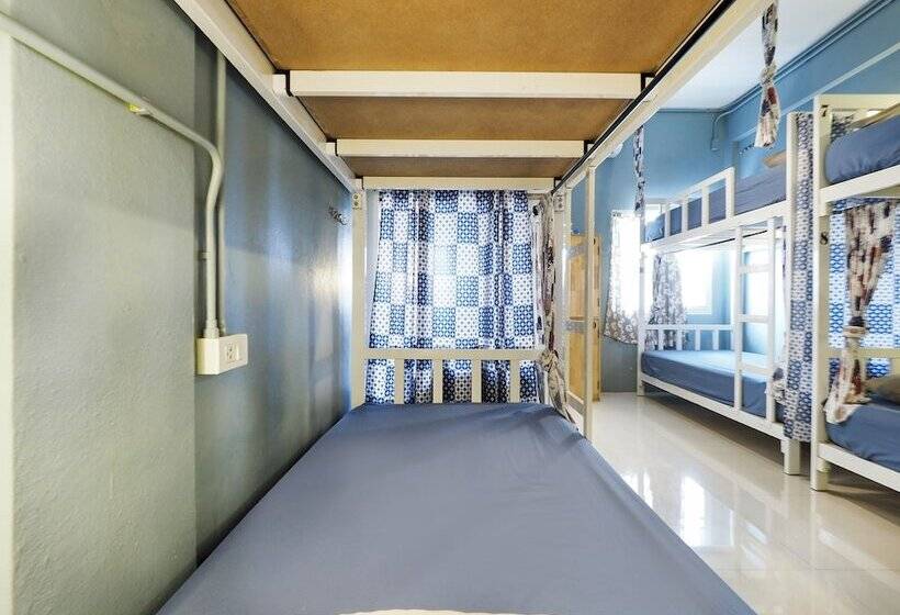 Nakara Hostel Ayutthaya