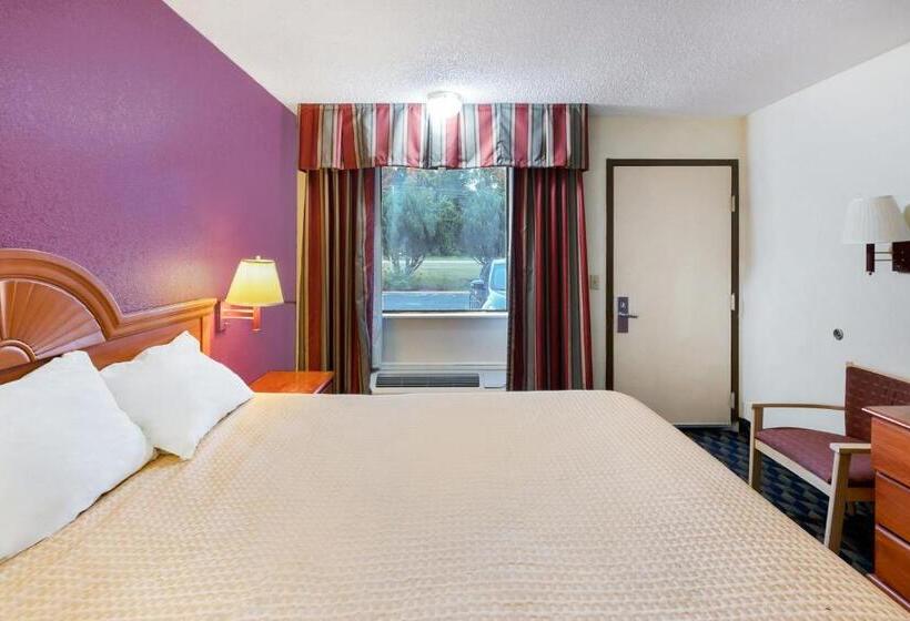 Oyo Hotel Manning Sc