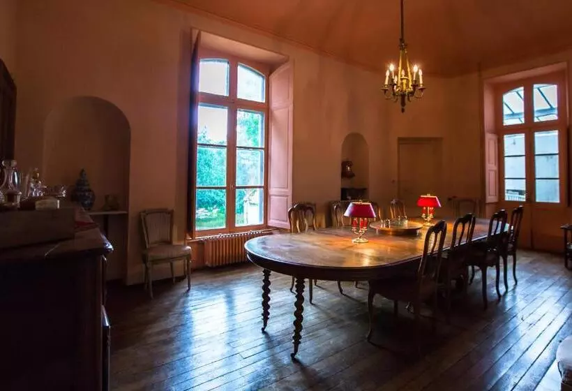 Majatalo Chateau De Bournet