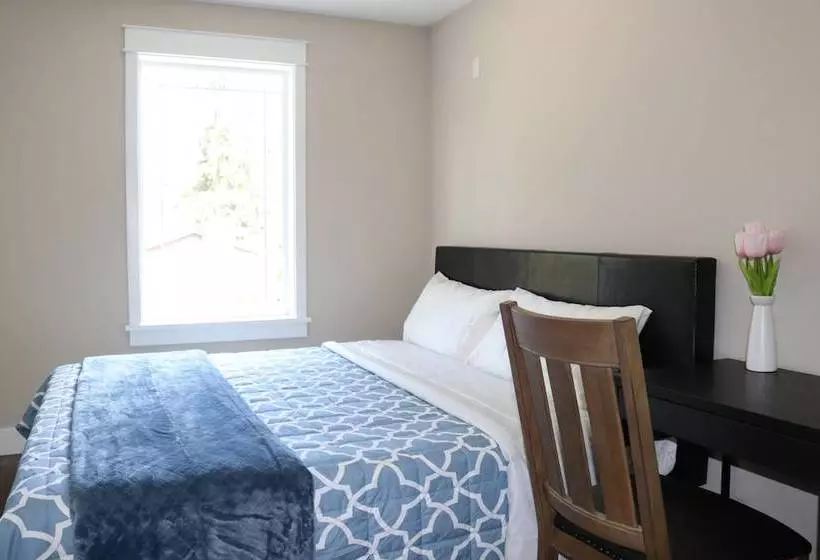 Majatalo Shoreline Mini Inn