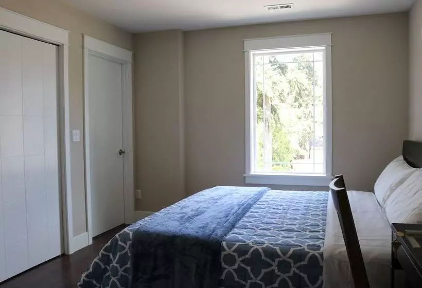 Majatalo Shoreline Mini Inn