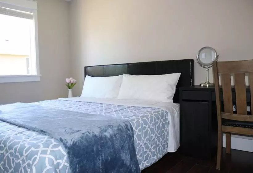 Majatalo Shoreline Mini Inn