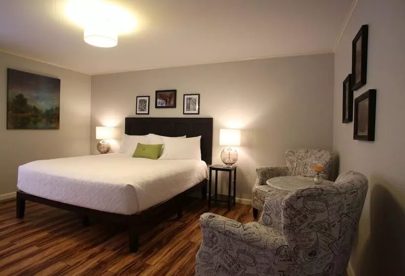 Tower House Inn