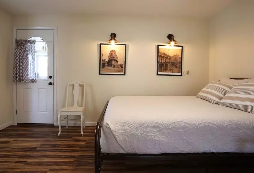 Tower House Inn